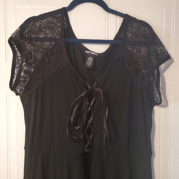 Hot Topic dress - Picture 4 of 7